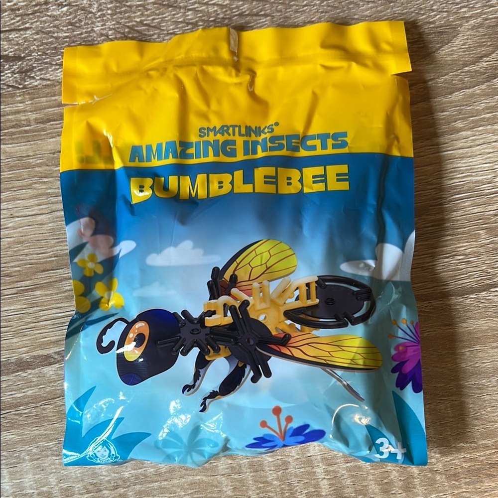 Amazing Insects Bumblebee Building Set